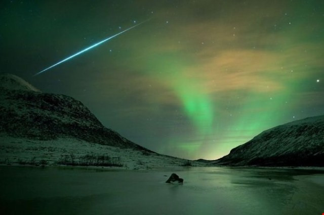 Hình ảnh mưa sao băng Geminids 2015 đẹp nhất năm