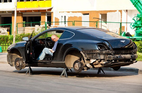 Xe ở lại bánh đi chơi nhé. Xe ở lại bánh đi chơi nhé.