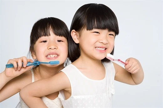 Đánh răng mỗi ngày mà sai quy tắc thì cũng bằng không
