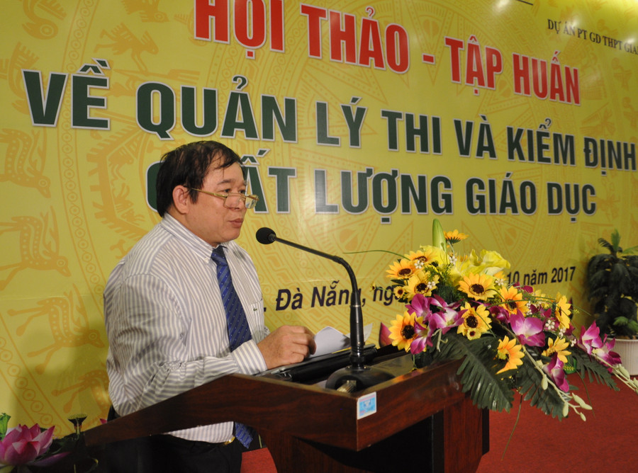 GS.TS Bùi Văn Ga – Thứ trưởng Bộ GD&ĐT phát biểu chỉ đạo Hội thảo.