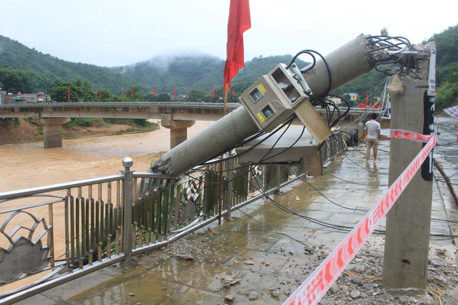 Sông Lò chảy qua địa phận huyện Quan Sơn, Thanh Hóa 