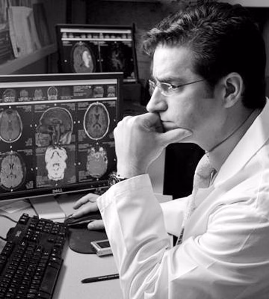 Nhà khoa học Mỹ Eric Leuthard