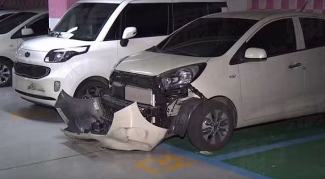 Cậu bé 9 tuổi trộm xe ô tô của mẹ để “đi thử” và cái kết không ai có thể tưởng tượng nổi - Hình 3