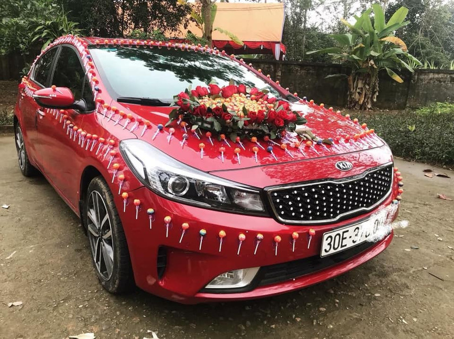 Món quà vặt của cô dâu