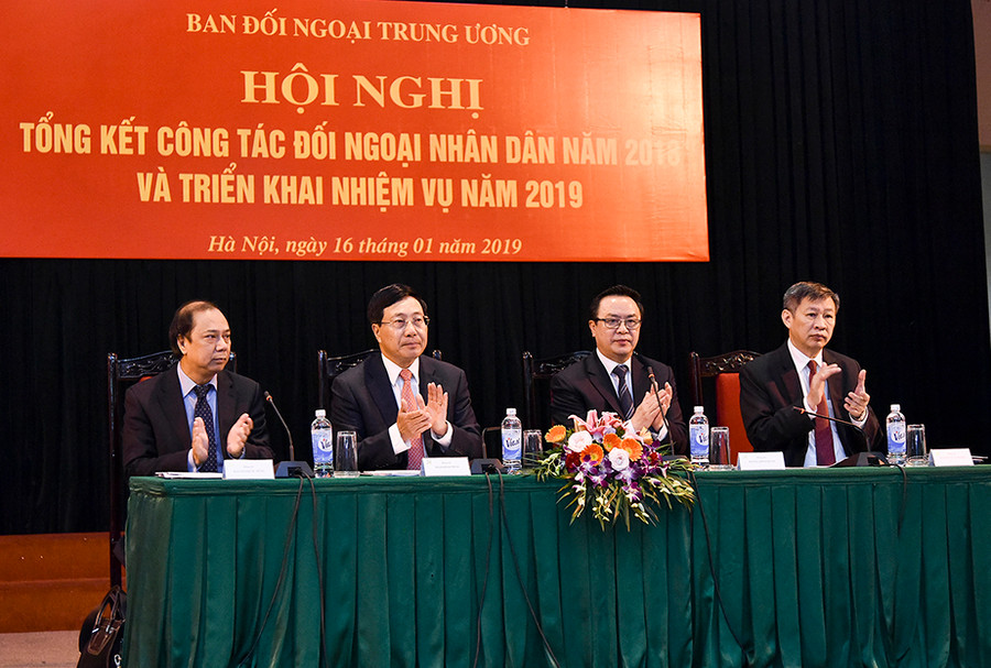 Phó Thủ tướng, Bộ trưởng Ngoại giao Phạm Bình Minh cùng các đại biểu dự Hội nghị