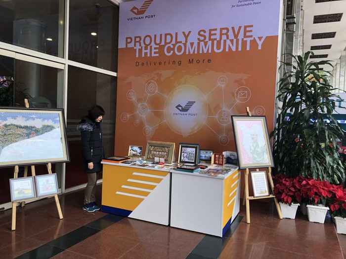 Bộ tem mang thông điệp hòa bình chào mừng Hội nghị Thượng đỉnh Mỹ - Triều Tiên lần 2 ảnh 1 Bộ tem mang thông điệp hòa bình chào mừng Hội nghị Thượng đỉnh Mỹ - Triều Tiên lần 2 ảnh 1