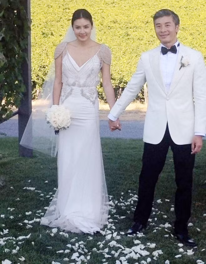 bi tinh cu ruong ray, chan dai goc trung lay ty phu, song nhu ba hoang hinh anh 5