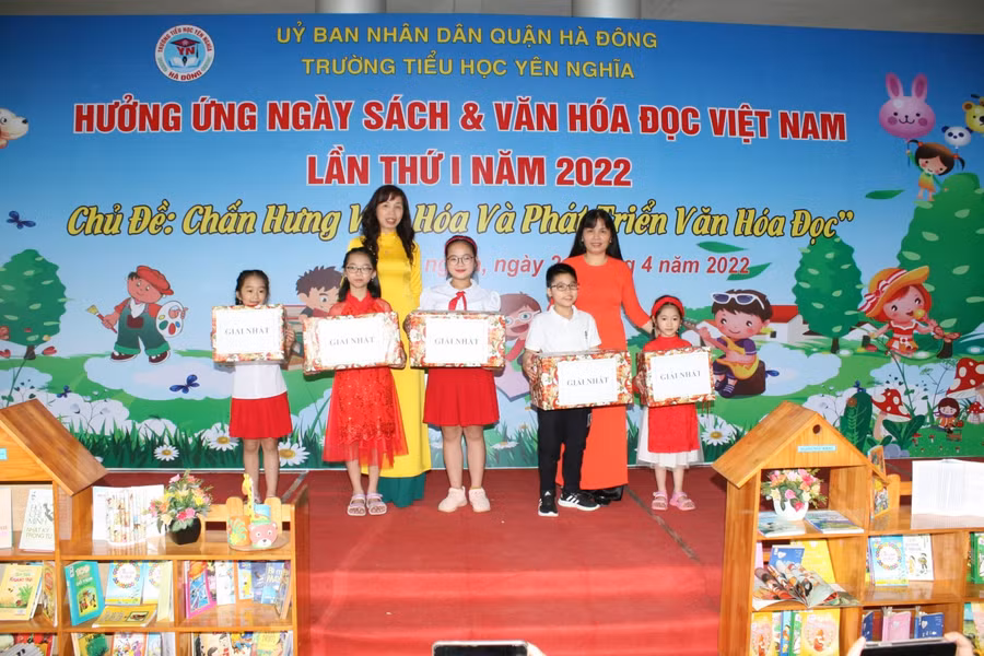 Cuộc thi đã thu hút sự tham gia nhiệt tình của đông đảo học sinh, giáo viên trong trường.