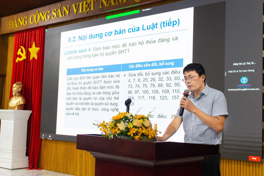 Đại diện Cục Sở hữu Trí tuệ, Bộ KHCN chia sẻ tham luận tại hội nghị Đại diện Cục Sở hữu Trí tuệ, Bộ KHCN chia sẻ tham luận tại hội nghị