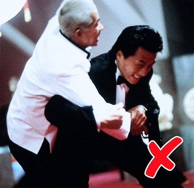 7 bí kíp tự vệ ai cũng nghĩ là đúng, nhưng sẽ có ngày khiến bạn phải trả giá ảnh 4 Tự tập những bí kíp trên mạng