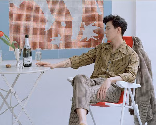 “de nhat my nam chau a” lo dien ban trai dep nhu tranh, trieu co nang om tim tiec nuoi - 11