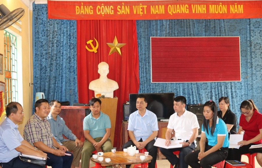 Đoàn khảo sát của Ban Dân tộc HĐND tỉnh Cao Bằng làm việc tại xã Phi Hải, huyện Quảng Hòa, tỉnh Cao Bằng. Đoàn khảo sát của Ban Dân tộc HĐND tỉnh Cao Bằng làm việc tại xã Phi Hải, huyện Quảng Hòa, tỉnh Cao Bằng.