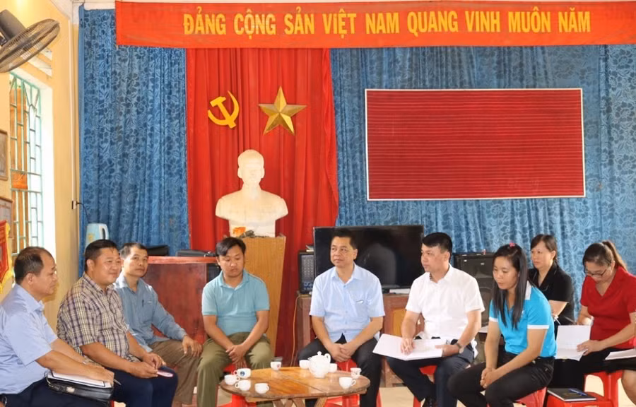 Đoàn khảo sát của Ban Dân tộc HĐND tỉnh Cao Bằng làm việc tại xã Phi Hải, huyện Quảng Hòa, tỉnh Cao Bằng.