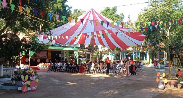 Quang cảnh lễ khai giảng. Quang cảnh lễ khai giảng.