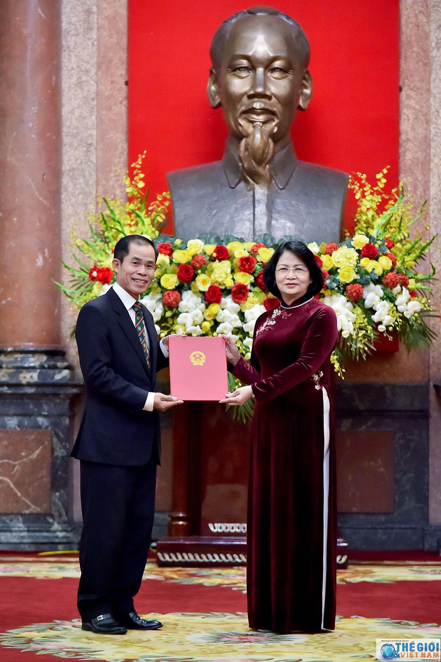 trao quyet dinh bo nhiem dai su nhiem ky 2019 2022