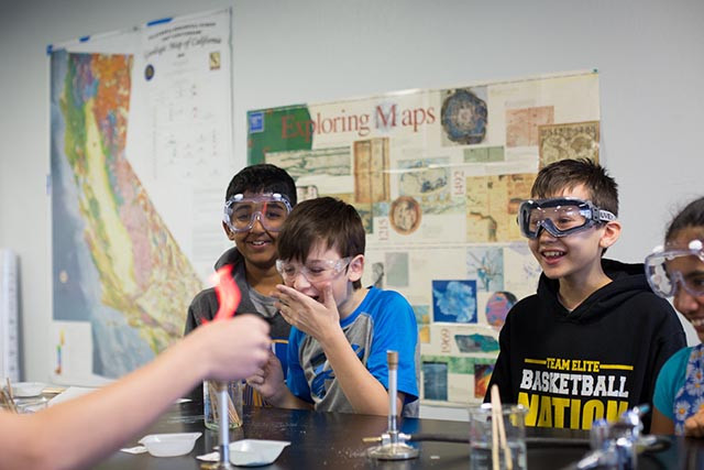 5 ngôi trường có thật mà nhiều người ngỡ như không thể tồn tại ảnh 2 Keyword đầu tiên có dấu