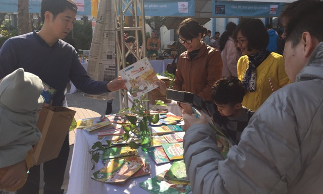 Rất nhiều phụ huynh quan tâm tới hoạt động này.