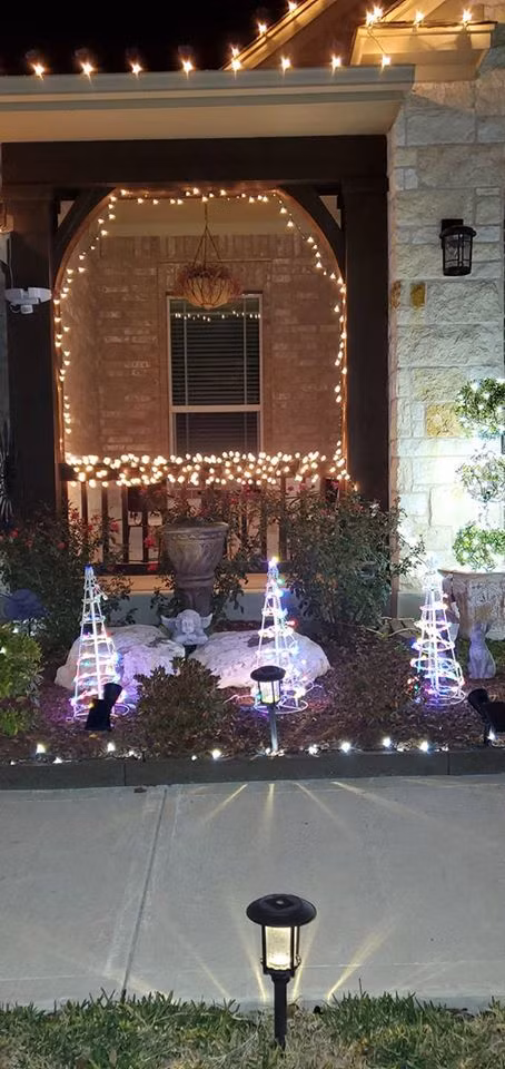 Quách Thành Danh chi 6.000 USD trang trí biệt thự tại Mỹ đón Giáng sinh