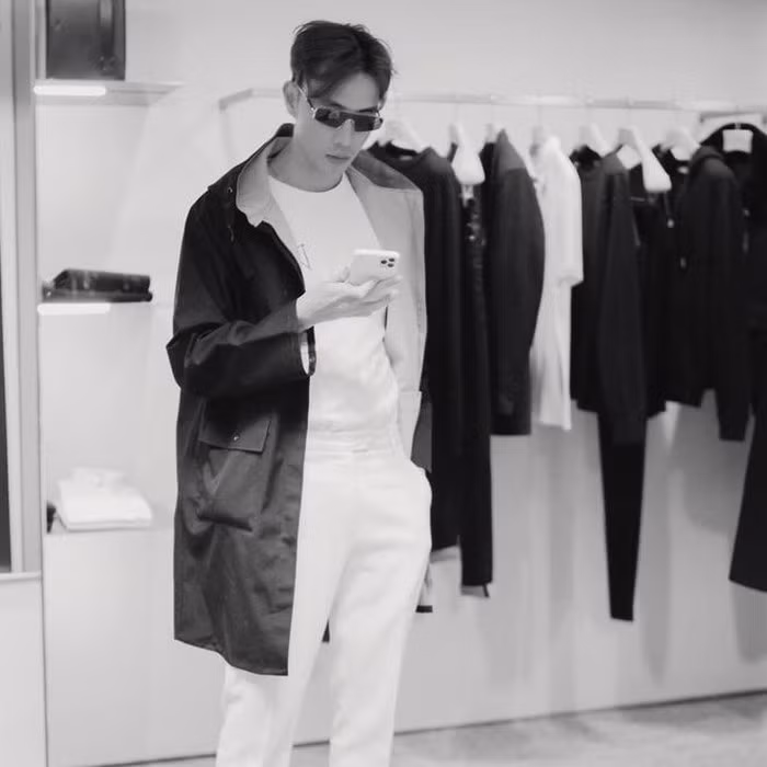 Hành trình 11 năm từ gầy nhom thành trai đẹp của chàng trai miền Tây ảnh 2 Hành trình 11 năm từ gầy nhom thành trai đẹp của chàng trai miền Tây ảnh 2