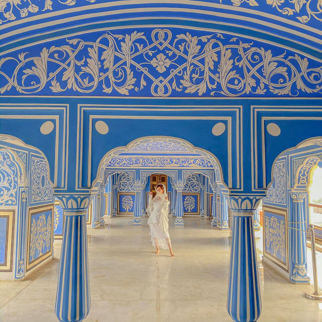 Vợ chồng Minh Nhựa lại gây sốt với bộ ảnh cưới chụp tận Ấn Độ, nhưng nhìn kỹ thì thấy một thứ hơi sai sai ảnh 6