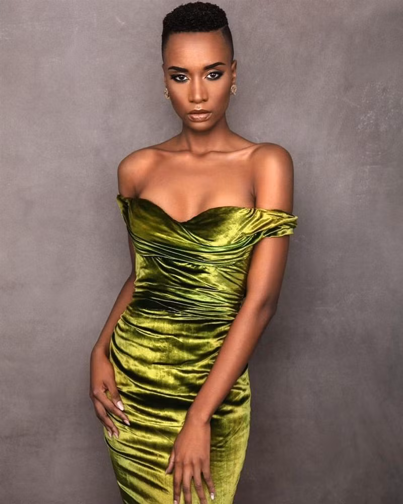 Nhan sắc độc và lạ của cô gái Nam Phi vừa đăng quang Hoa hậu Hoàn vũ 2019-9