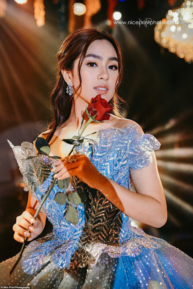 Nhan sắc đời thường của tiểu thư giới siêu giàu Philippines khiến dân tình phải thốt lên: Công chúa ngoài đời thật đây rồi! ảnh 1