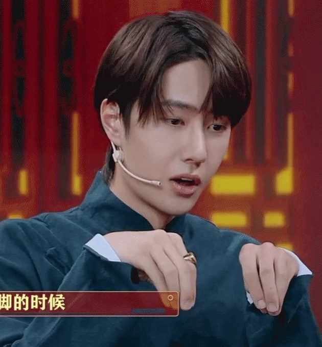 Có mẹ đẹp như thế này, chả trách Vương Nhất Bác điển trai như thế! ảnh 4 Có mẹ đẹp như thế này, chả trách vì sao Vương Nhất Bác lại điển trai như thế! ảnh 3