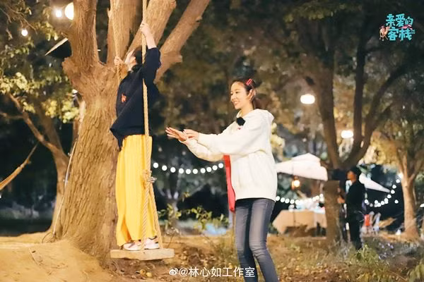 danh tinh co gai lam lam tam nhu khoc nuc no ngay tren song truyen hinh - 7