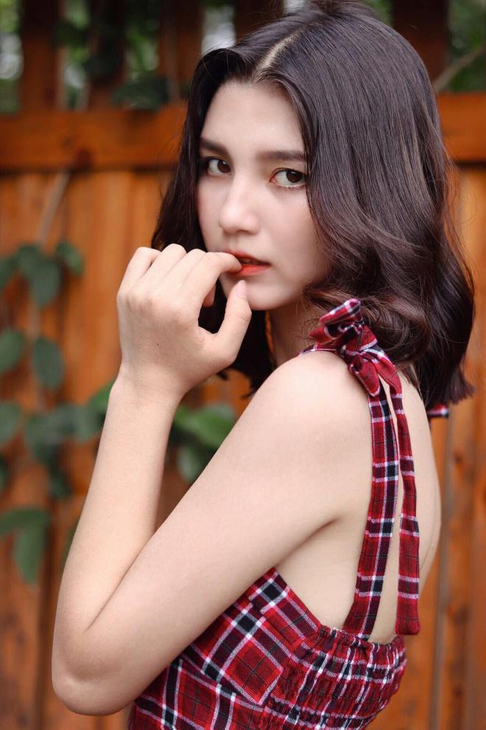 Bạn gái Đức Chinh và những cô gái quê Bắc Giang nổi trên mạng ảnh 12 Bạn gái Đức Chinh và những cô gái quê Bắc Giang nổi trên mạng ảnh 12