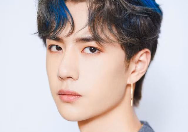 Vương Nhất Bác.