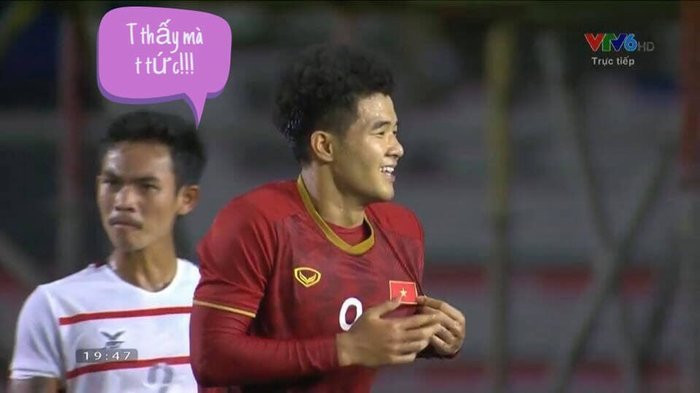 Hà Đức Chinh bị dân mạng "khai quật" ảnh ngố tàu, hài hước trêu: "Chinh nay đã hết "đen" ảnh 4 Loạt ảnh chế hài hước về Đức Chinh.