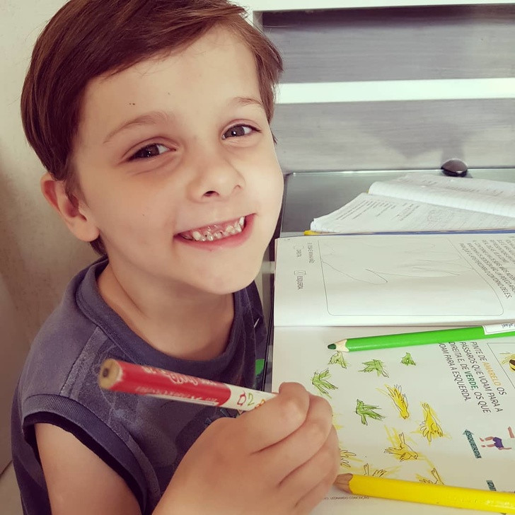 Cậu bé từng bị đánh giá là chậm nói nhưng 7 tuổi đã thành thạo 9 thứ tiếng ảnh 2 Keyword đầu tiên có dấu