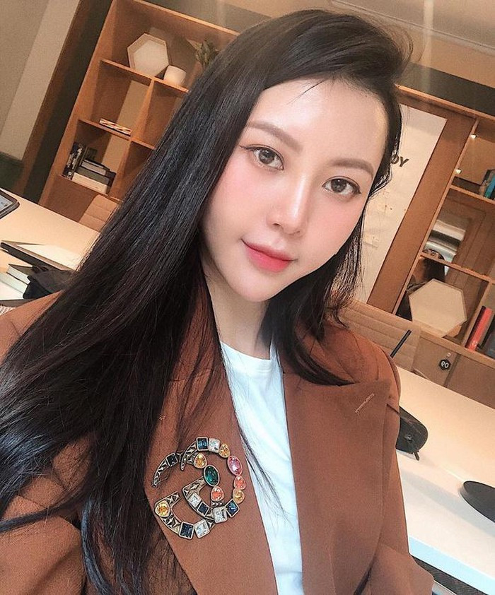 3 hot girl bị dân mạng nhận xét thiếu tự nhiên sau phẫu thuật thẩm mỹ ảnh 6 3 hot girl bị dân mạng nhận xét thiếu tự nhiên sau phẫu thuật thẩm mỹ ảnh 6