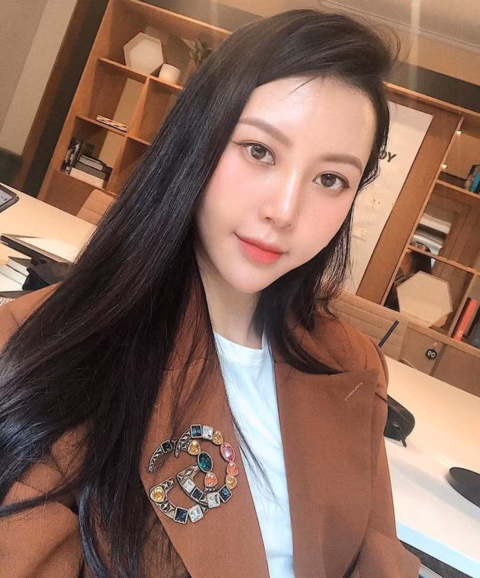 3 hot girl bị dân mạng nhận xét thiếu tự nhiên sau phẫu thuật thẩm mỹ ảnh 6