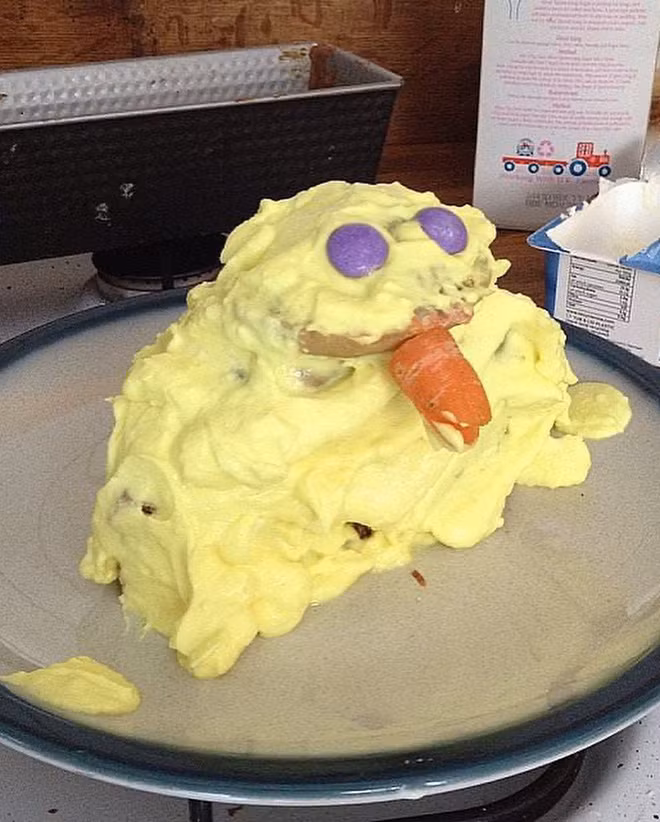 Được fan hâm mộ gửi tặng bánh kem lấy cảm hứng từ Frozen 2, “bà hoàng truyền hình” Ellen Show tá hỏa: Elsa và Olaf đây ư? ảnh 9