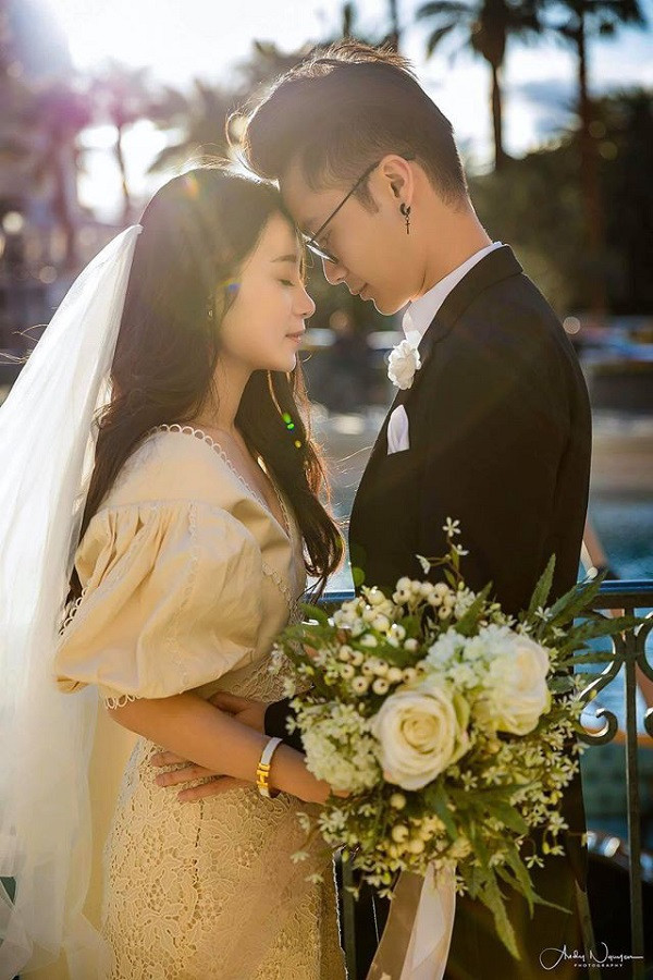 3 cô dâu rich kid lên xe hoa dịp cuối năm khiến dân mạng 