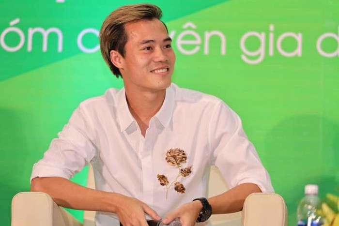 Đóng MV, làm vlog là "nghề tay trái" của hội cầu thủ Việt Nam ảnh 8