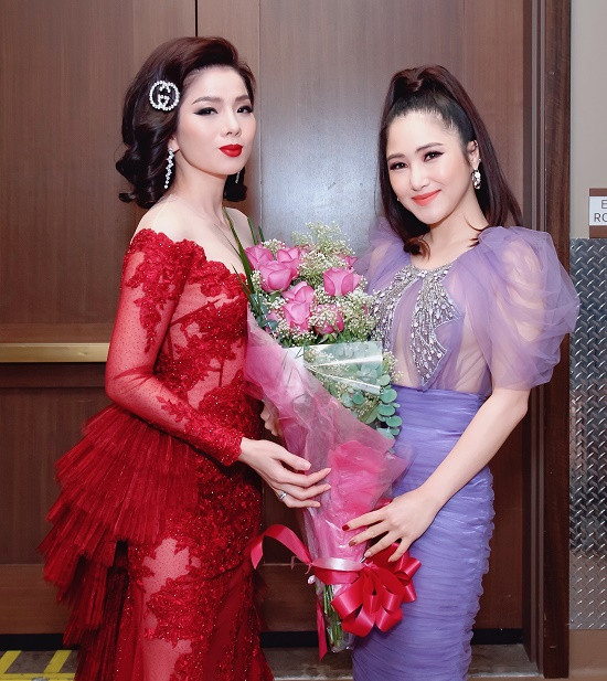 Hương Tràm bất ngờ lên tiếng sau sự cố bị đụng xe tại Mỹ - Ảnh 3 Hương Tràm bất ngờ lên tiếng sau sự cố bị đụng xe tại Mỹ - Ảnh 3