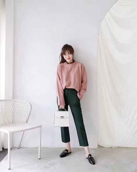 bi-quyet-mac-ao-len-dang-rong-di-lam-hay-di-choi-deu-xinh-het-na-3bfbb8