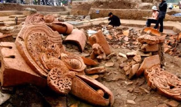 “Phát lộ di tích Hoàng Thành Thăng Long“: Cuộc khai quật lớn trong lịch sử ngành khảo cổ học Việt Nam