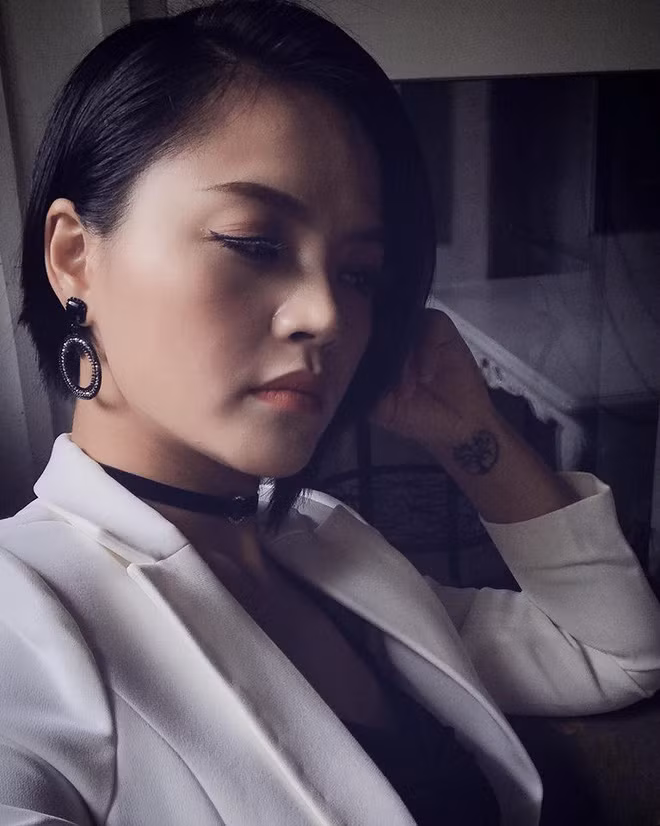 Cuộc sống của Thu Quỳnh và con trai ra sao sau ồn ào ly hôn với Chí Nhân?-2