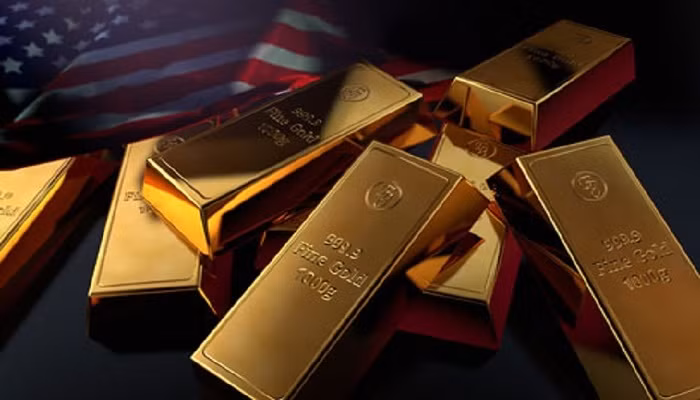 Giá vàng hôm nay bất ngờ tăng mạnh vượt mốc 2.000 USD/ounce