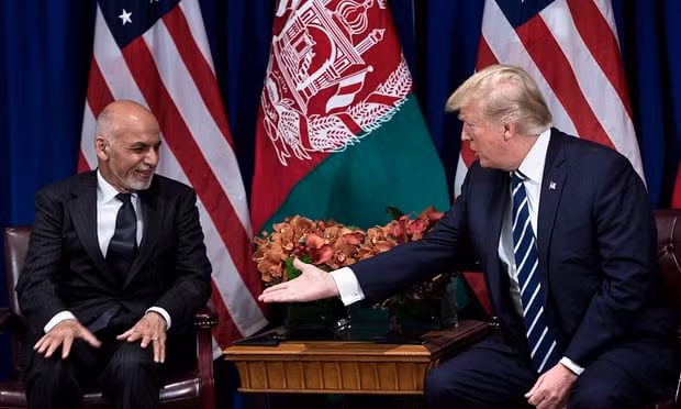 Tổng thống Mỹ Donald Trump tiếp Tổng thống Afghanistan Ashraf Ghani. Ảnh: ITN