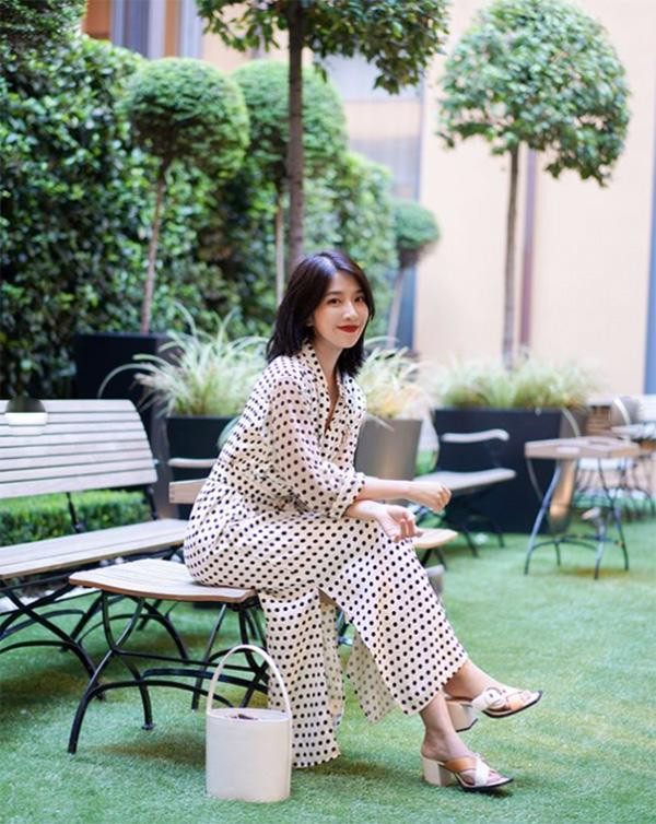 Đi chơi ngày lễ, chị em đừng bỏ qua món đồ cực sành điệu này ảnh 16 xung xinh di choi ngay le, chi em dung bo qua mon do thanh lich va cuc sanh dieu nay - 16