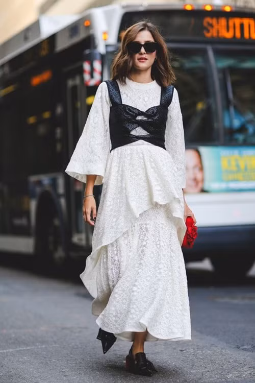 Là tín đồ thời trang, không thể bỏ qua những item đặc biệt mùa hè này