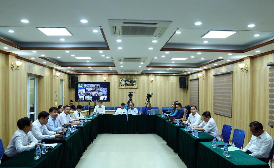 Quang cảnh hội nghị kiện toàn Ban chủ nhiệm CLB giai đoạn 2022-2025 tại một đầu cầu