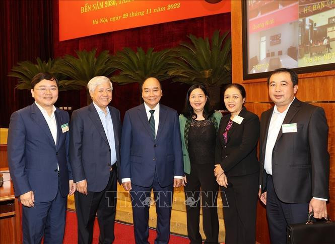 Chủ tịch nước Nguyễn Xuân Phúc với các đại biểu dự hội nghị. Ảnh: Trí Dũng/TTXVN