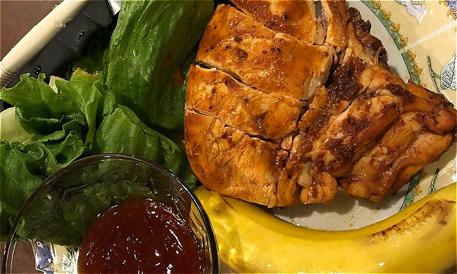 Một bữa ăn Syed tự chuẩn bị. Một bữa ăn bộ trưởng trẻ tuổi tự chuẩn bị.