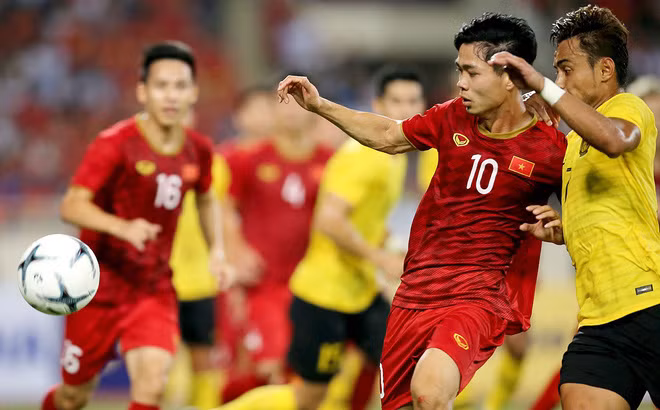 Dự đoán đội hình Việt Nam vs Indonesia: Thầy Park vẫn tin vào một kỳ tích của Công Phượng