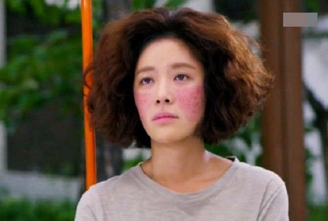 Mẹ chồng khinh tôi nhà quê chân đất hèn mọn nhưng chỉ một tin nhắn trong điện thoại, tôi khiến bà phải sáng mắt ra thay đổi hẳn thái độ - Ảnh 3. Mẹ chồng khinh tôi nhà quê chân đất hèn mọn nhưng chỉ một tin nhắn trong điện thoại, tôi khiến bà phải sáng mắt ra thay đổi hẳn thái độ - Ảnh 3.